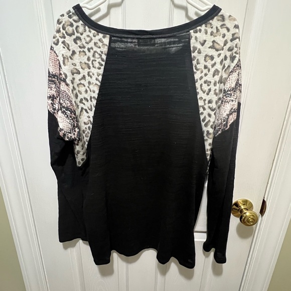 BiBi Black and Leopard Long Sleeve Top - Picture 4 of 4